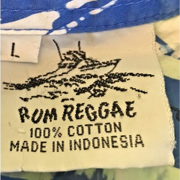Rum Reggae Hawaiian Shirt Men L Blue Batik Swordfish All Over Print SS Button Up - Picture 8 of 9